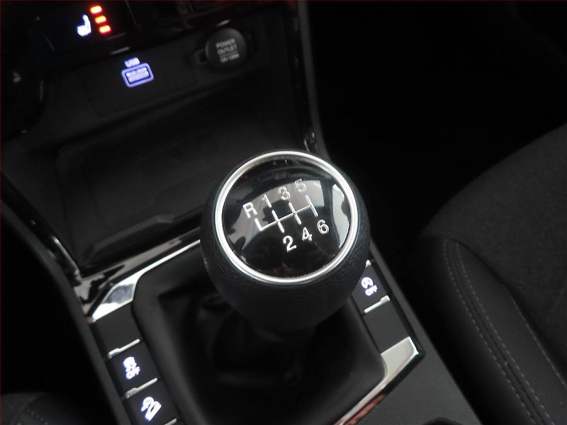 SsangYong Korando (2025) 1.5 T-GDI - fotka 15 z 16