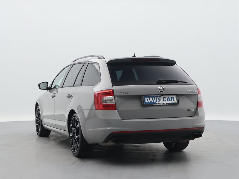Škoda Octavia 2,0 TSI RS230 169kW DSG Canton - fotka 5 z 26
