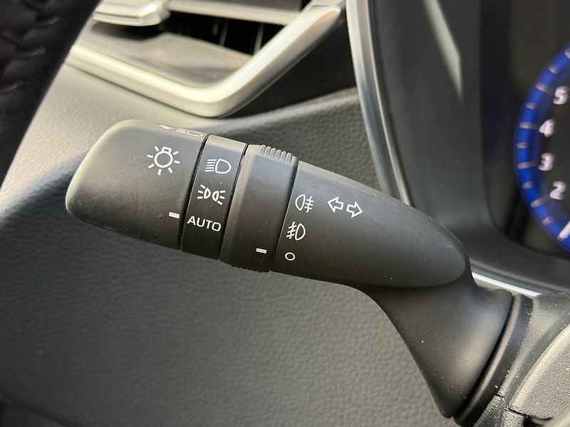 Toyota Corolla (2023) 1.5 VVT-i 92 kW Comfort AT - fotka 17 z 23