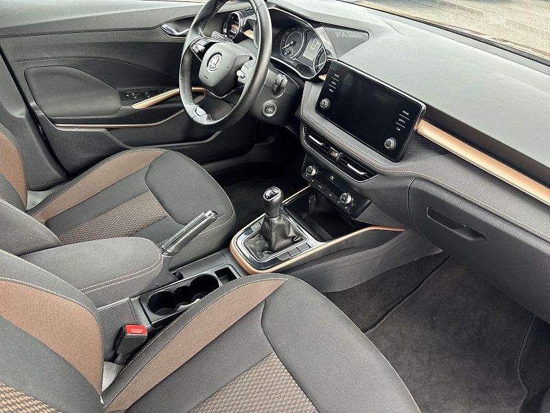 Škoda Fabia (2023) 1.0 TSI Style - fotka 8 z 29