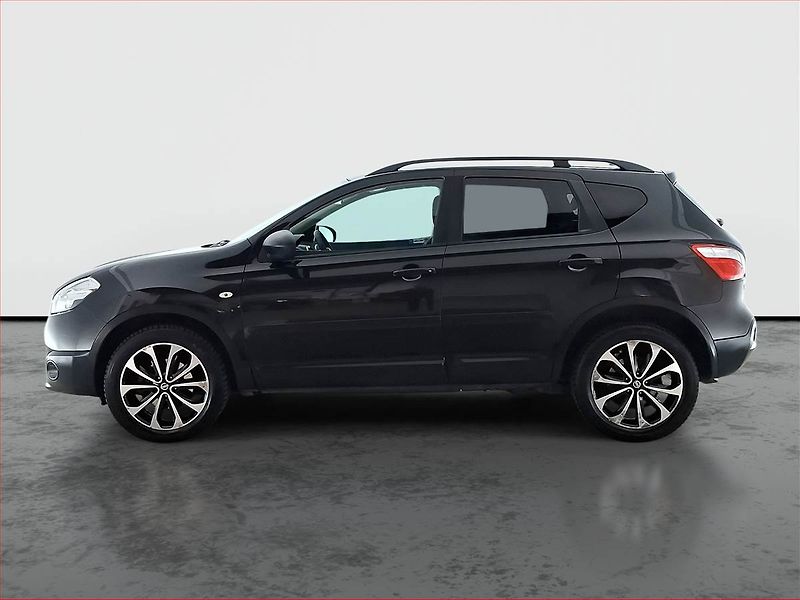 Nissan Qashqai (2013) 1.6, Navi, Tempomat - fotka 3 z 19