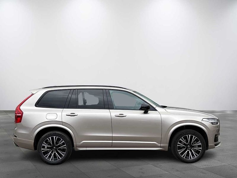 Volvo XC90 PlusDark T8,AWD,Plug-in hybrid - fotka 6 z 24