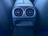 Mercedes-Benz Třídy C (2021) C 220 d 4MATIC kombi - náhled 24
