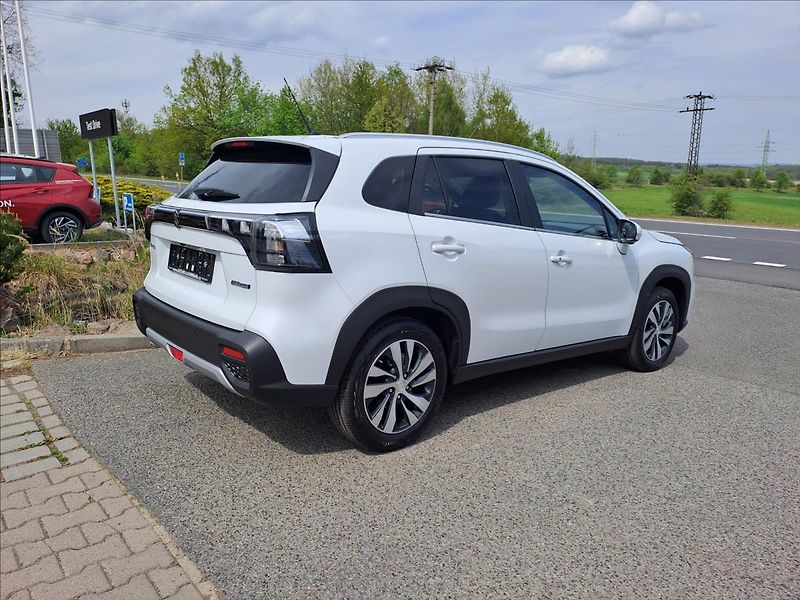 Suzuki S-Cross (2026) 1,4 BoosterJet Elegance AT - fotka 5 z 18