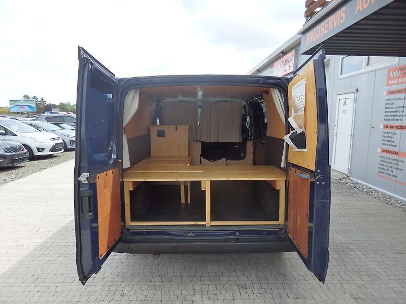 Ford Transit 2.2 TDCI 63 kW ABS - fotka 7 z 17
