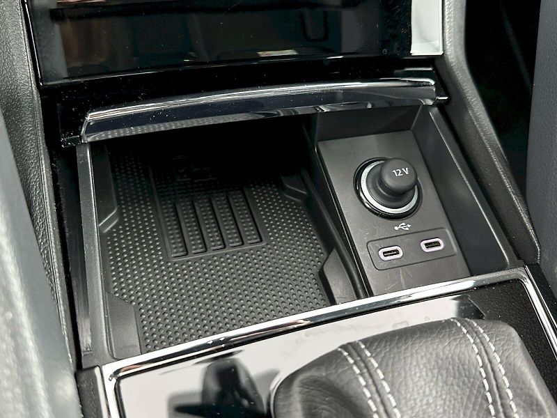 Škoda Karoq (2025) DSG 2.0TDI 110kW SportLine - fotka 24 z 34