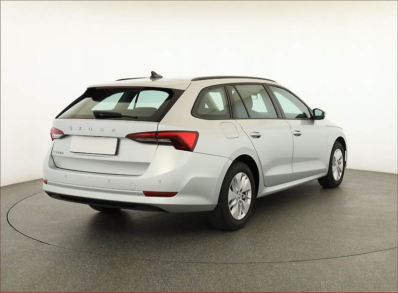 Škoda Octavia (2022) Ambition 2.0 TDI, ČR,1.maj - fotka 5 z 16