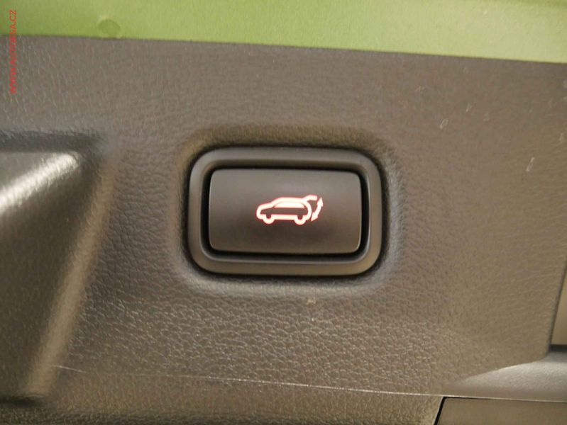 Kia XCeed (2023) 1.5 T-GDI, ČR, LED, navi - fotka 21 z 21