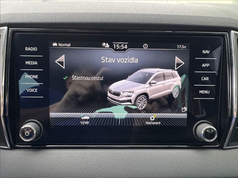 Škoda Karoq 2,0 TDI DSG STYLE DPH 1.maj ČR - fotka 40 z 50