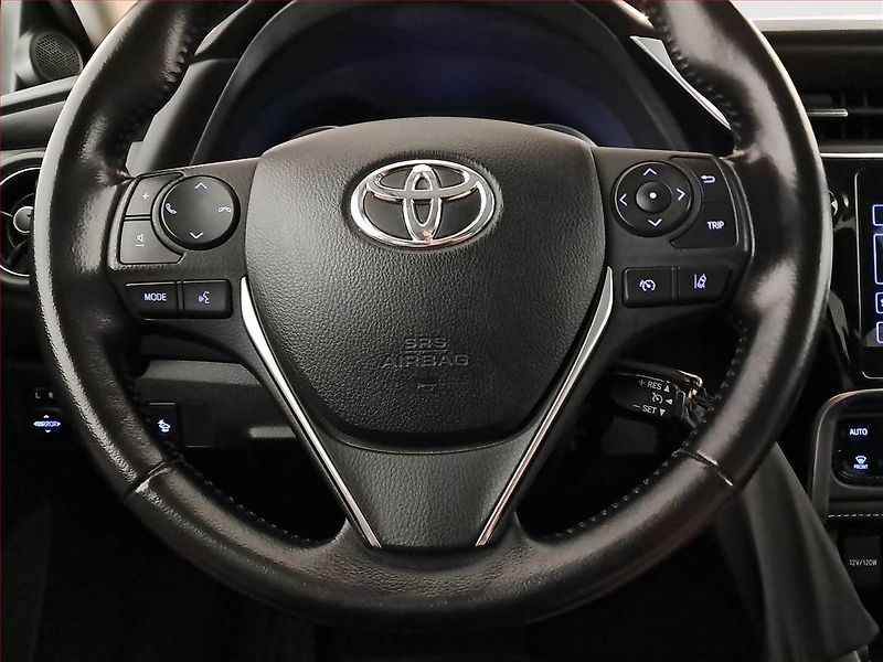 Toyota Corolla (2017) 1.6 Valvematic, ČR,1.maj - fotka 16 z 16