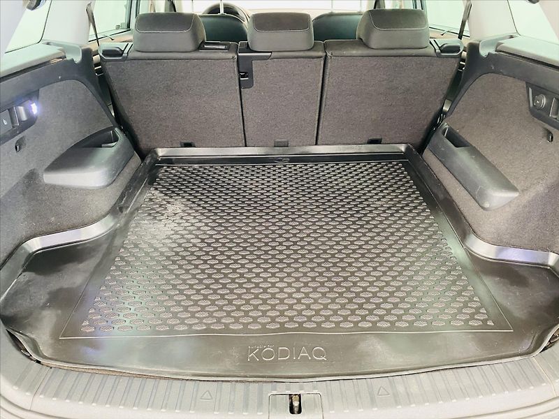 Škoda Kodiaq 2,0 TDI DSG 4x4 7 Míst - fotka 22 z 26