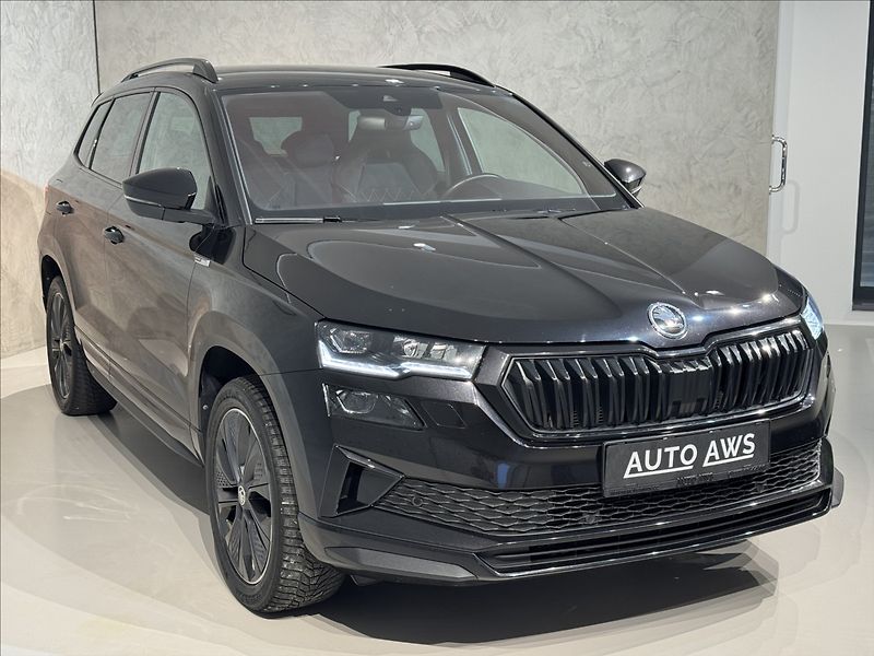 Škoda Karoq 2,0 TDi  DSG 4x4 Sportline LED - fotka 3 z 44