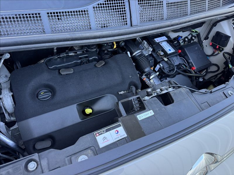 Citroën SpaceTourer 2,0 BlueHDi,8míst,DPH,1.maj,ČR - fotka 45 z 50