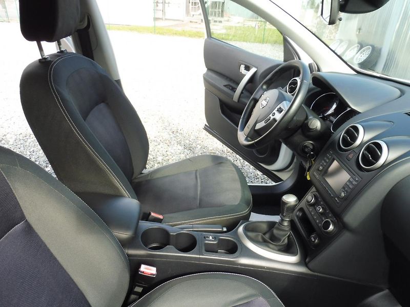 Nissan Qashqai 1.5DCi 110PS NAVI STK TOP STAV - fotka 156 z 189