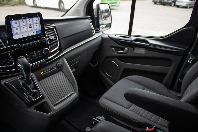Ford Tourneo Custom - fotka 15 z 24