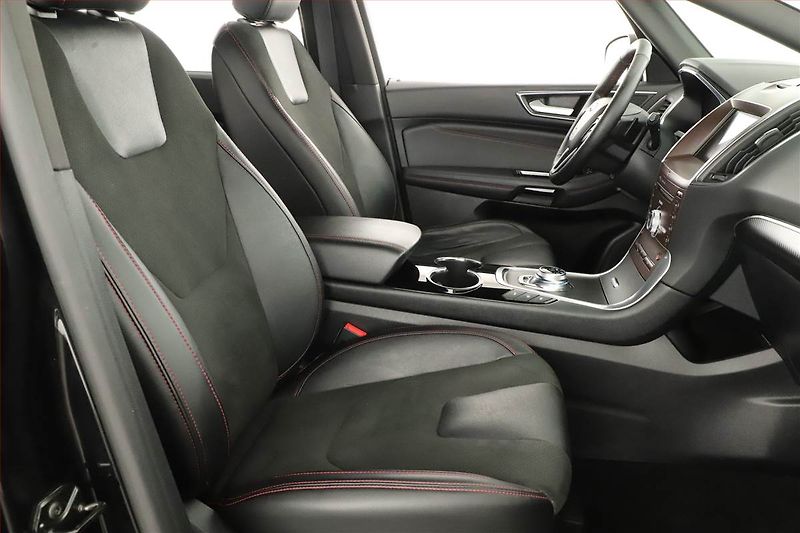 Ford S-MAX (2020) 2.0 EcoBlue, 4X4, Automat, ČR - fotka 7 z 20