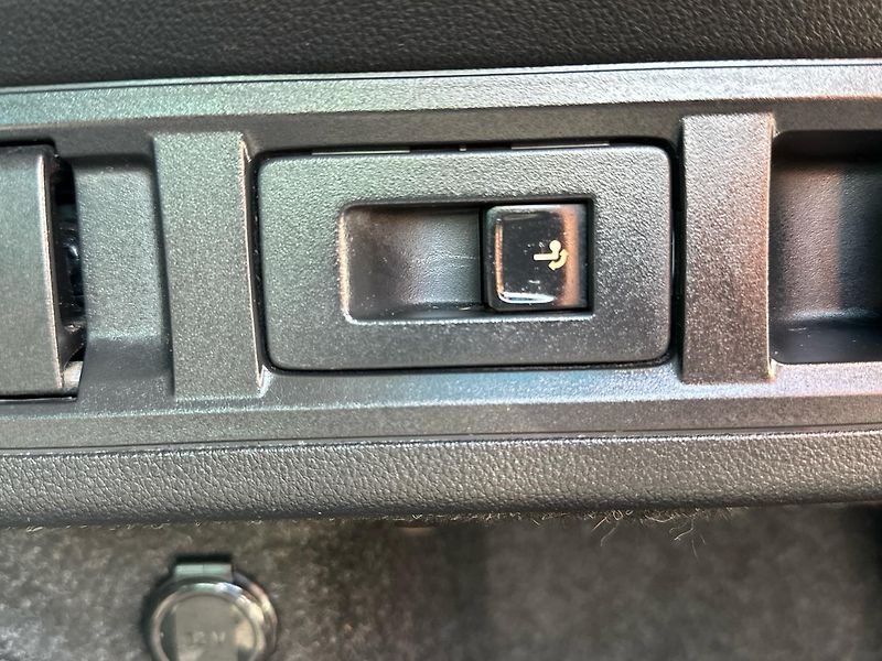 Škoda Octavia Scout 2,0 TDI  147kW DSG 4x4 - fotka 22 z 22