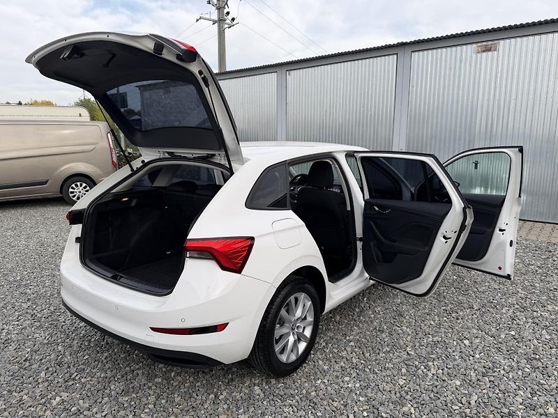 Škoda Scala 1.6TDi 115PS 6R STYLE LED STK! - fotka 129 z 153