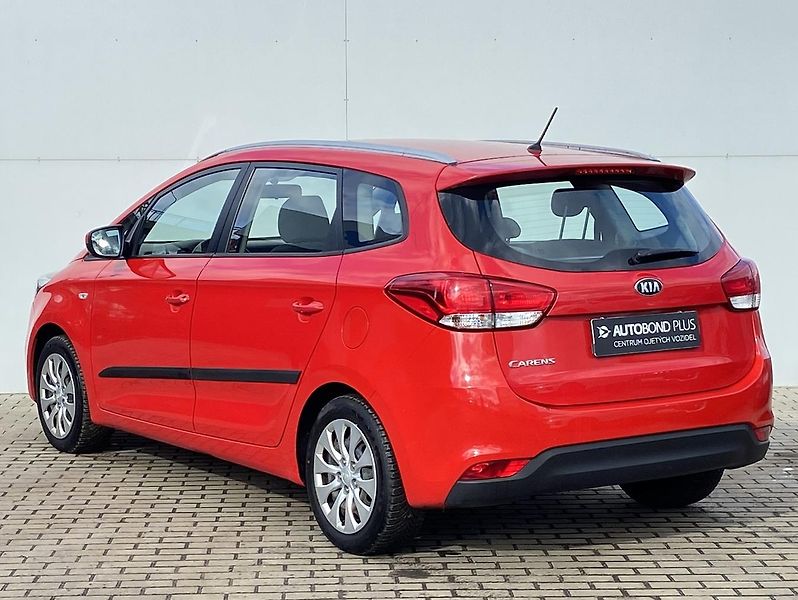 Kia Carens 1.6 GDi 99kW Comfort - fotka 7 z 19