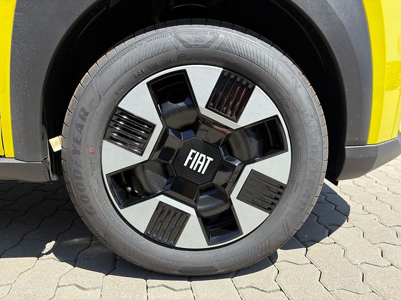 Fiat Grande Panda (2026) Icon 1.2 Turbo Hybrid 110k eDC - fotka 9 z 16
