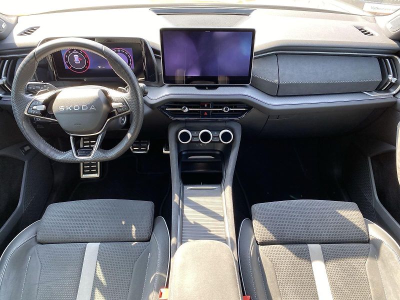 Škoda Kodiaq (2025) 2.0 TDI 4x4 DSG Sportline - fotka 5 z 36