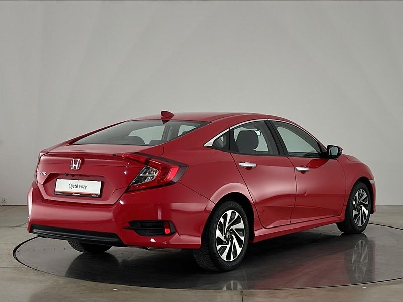 Honda Civic Comfort - fotka 2 z 27
