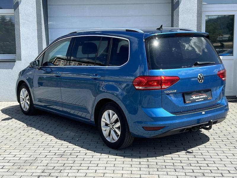Volkswagen Touran (2021) 1.5 TSI 110KW DSG TAŽNÉ ČRNOVÉ - fotka 3 z 21