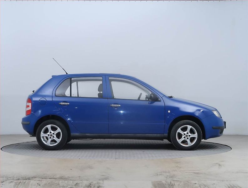Škoda Fabia (2002) 1.0, Eko.zaplacen, po STK - fotka 6 z 13