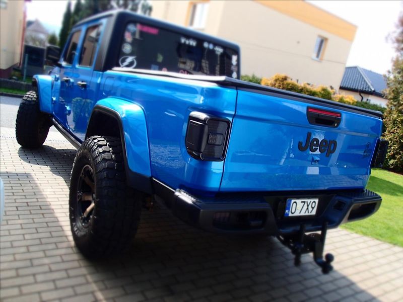 Jeep Gladiator 3,6 V6 - fotka 6 z 63