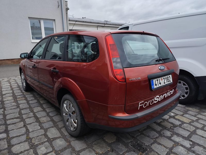 Ford Focus (2006) 1.6 74kW Trend - fotka 4 z 14