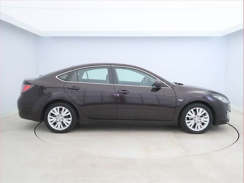Mazda 6 (2008) 2.0, po STK, rezervace - fotka 6 z 17