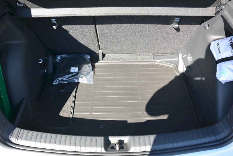 Škoda Fabia (2026) Monte Carlo 1,0 TSI 85 kW 6 MP - fotka 18 z 21
