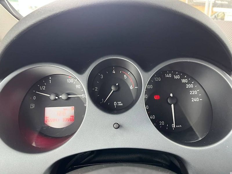 Seat Altea 2.0TDI/2006/SPORT-2MAJITEL - fotka 27 z 52