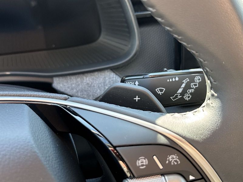 Škoda Scala (2024) 1.0 TSI DSG Selection - fotka 16 z 31