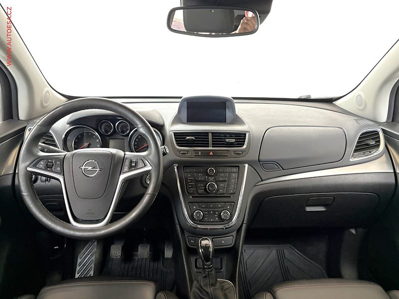 Opel Mokka (2015) 1.4 T 4x4, Innovation, kůže - fotka 8 z 17