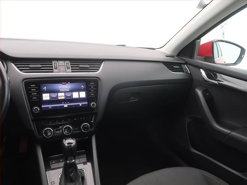 Škoda Octavia (2017) Style 1.6 TDI, Automat - fotka 8 z 16