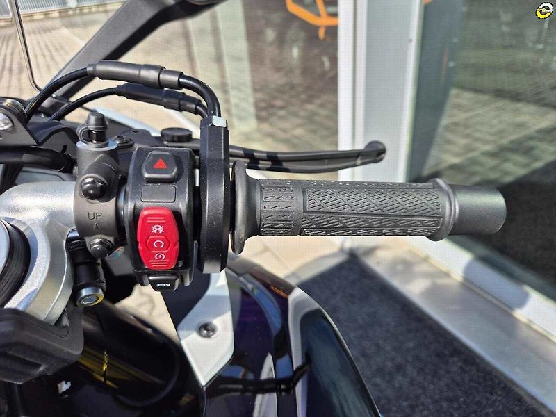CFMOTO (2026) 675 SR-R - SKLADEM - fotka 19 z 43