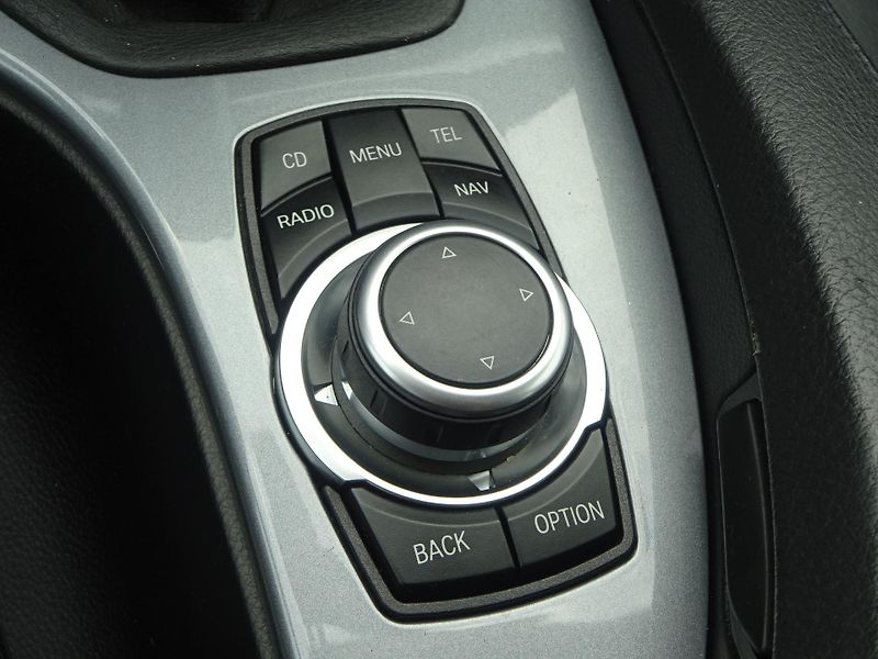 BMW Řada 5 520d 120kW KŮŽE SERVIS - fotka 15 z 31