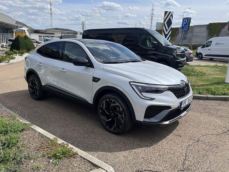 Renault Arkana (2025) esprit Alpine full hybrid 145 - fotka 3 z 10