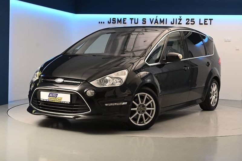 Ford S-MAX (2012) 2.2 147 KW TITANIUM S Bi-XENON - fotka 1 z 30