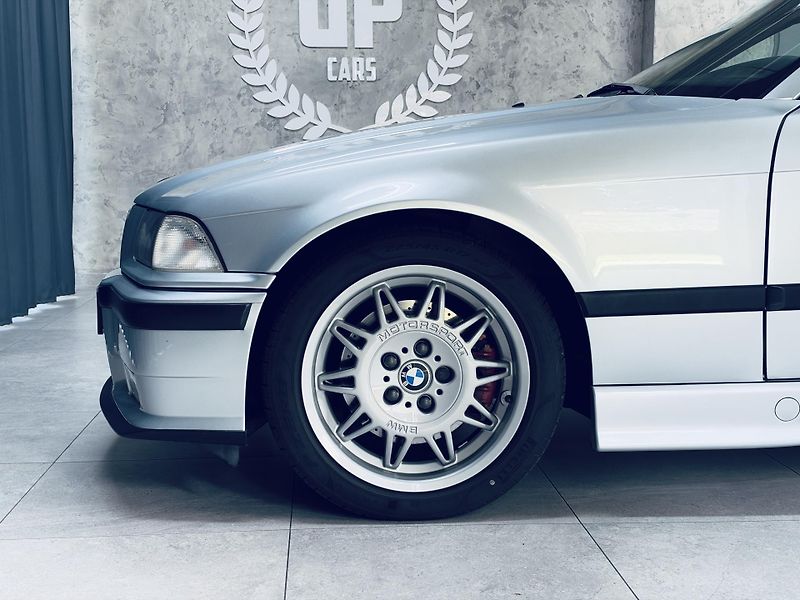 BMW M3 (1993) M3 Coupe E36 Manual TOP STAV - fotka 8 z 22