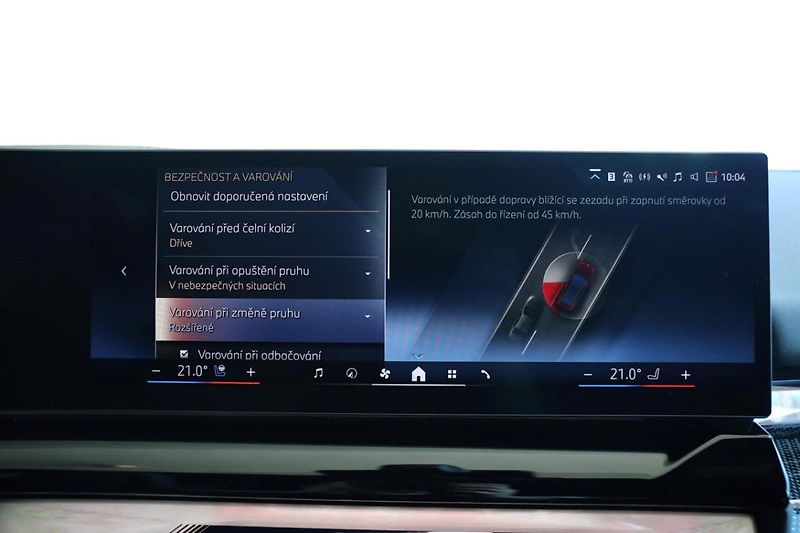 BMW Řada 5 540d xDrive Sedan - fotka 15 z 27