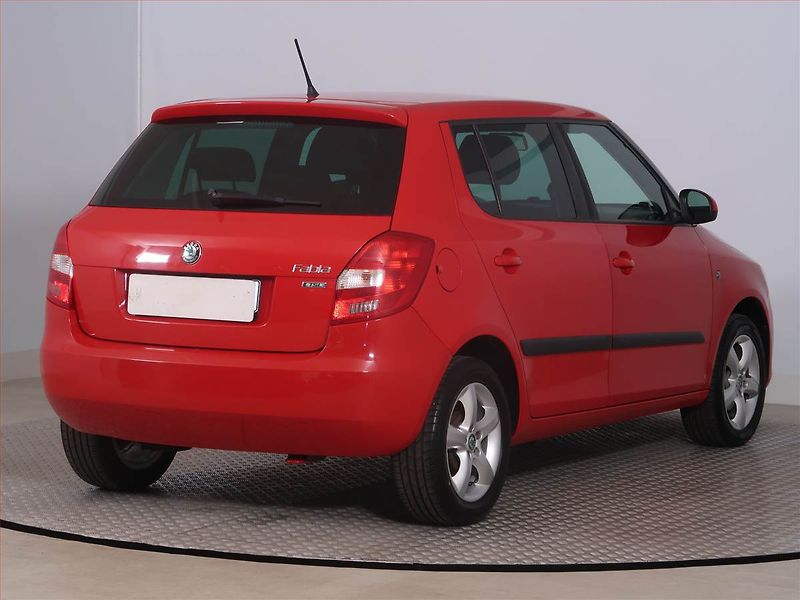 Škoda Fabia (2012) 1.2 TSI, Tempomat - fotka 5 z 15