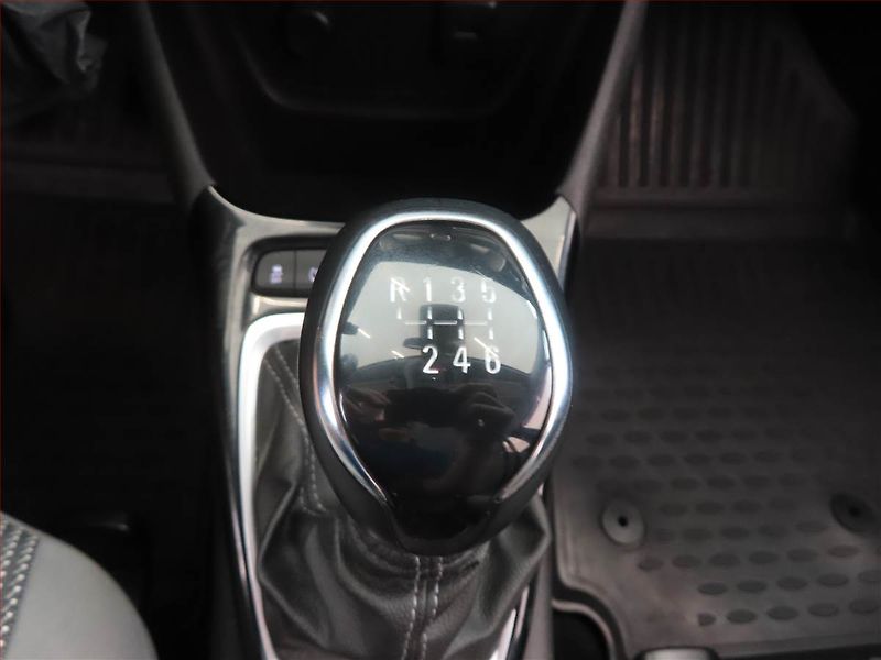 Opel Crossland X (2022) 1.2 Turbo, Serv.kniha - fotka 13 z 15
