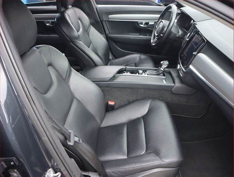 Volvo V90 (2017) D5 AWD, 4X4, Automat, Kůže - fotka 9 z 21