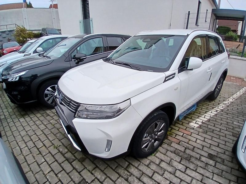 Suzuki Vitara (2026) 1,4 BJ Premium Hybrid - fotka 2 z 5