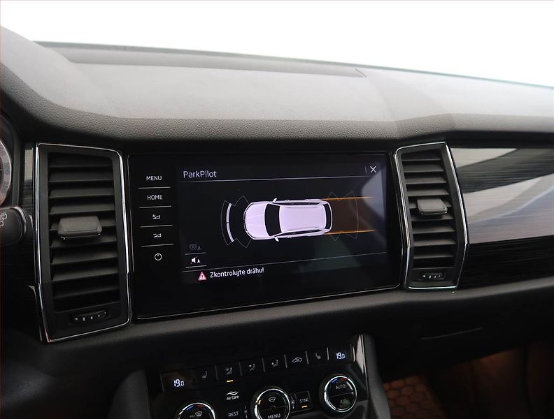Škoda Kodiaq (2019) Style 2.0 TDI 4x4 - fotka 22 z 32