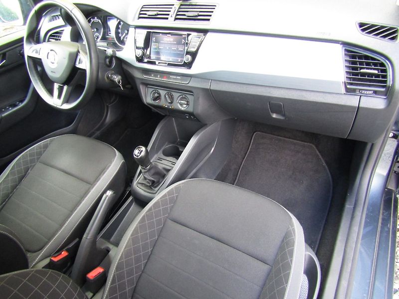 Škoda Fabia (2019) 1.0 MPI 55kW TOP QUALITY - fotka 14 z 39