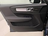 Volvo XC40 (2026) B3 AUT DARK ULTRA  - náhled 7