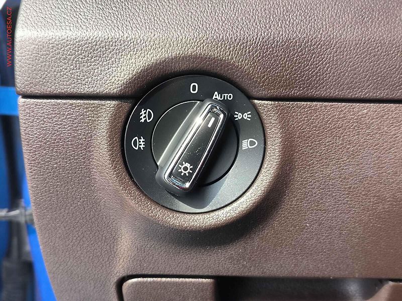 Škoda Octavia (2015) 2.0TDi 4x4, ČR, DSG, bixenon - fotka 21 z 26